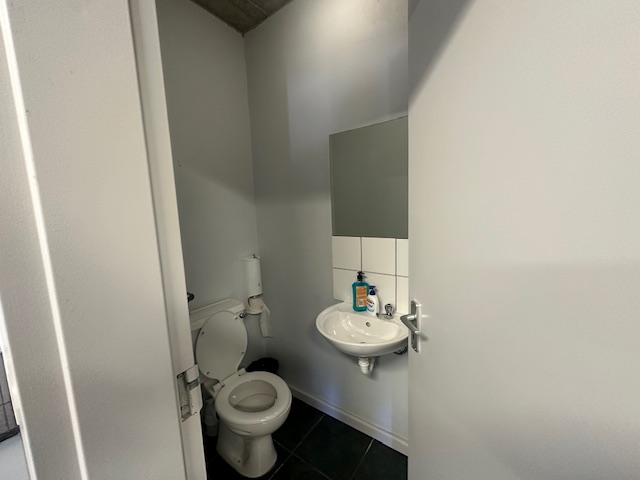 To Let commercial Property for Rent in Maitland Western Cape